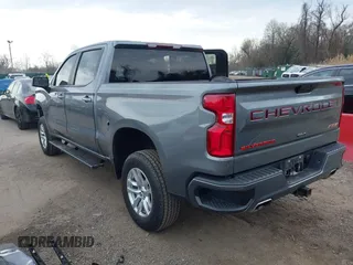2021 Chevrolet Silverado 1500 RST z VIN 3GCUYEED5MG187904, wystawiony jako IAAI lot #41891792 z przebiegiem 73 115 mil mil oraz . Historia ofert i sprzedaży dostępna na DreamBid. Obrazek 3.