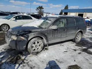 2004 Volvo V70 XC70 with VIN YV1SZ59HX41155332, listed as a Copart auction lot 45674115 with 240,328 mi miles and Clean Title. Bid and sale history available at carsss.com. Image 1.