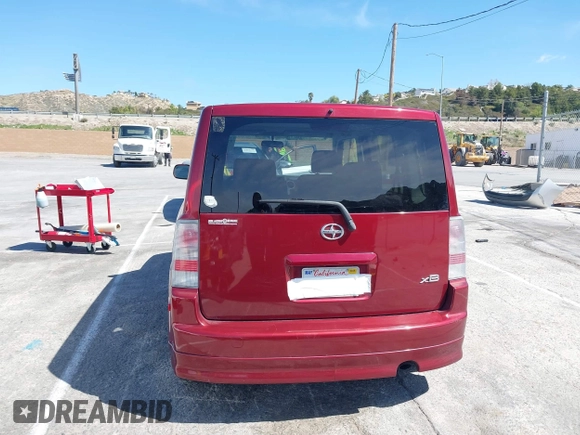 2006 Scion xB with VIN JTLKT324464124537, listed as a IAAI auction lot 41929345 with 141,111 mi miles. Bid and sale history available at carsss.com. Image 16.