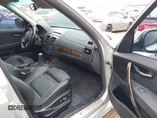 2010 BMW X3 xDrive30i with VIN WBXPC9C4XAWJ34105, listed as a IAAI auction lot 41709763 with 189,500 mi miles and . Bid and sale history available at DreamBid. Image 5.
