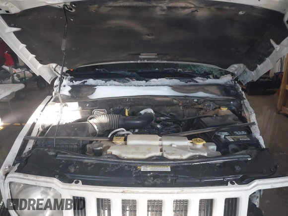 2010 Jeep Liberty Sport with VIN 1J4PN2GK4AW182488, listed as a IAAI auction lot 41312146 with 217,617 mi miles. Bid and sale history available at carsss.com. Image 10.