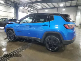 2019 Jeep Compass Latitude z VIN 3C4NJDBB5KT682761, wystawiony jako Copart lot #54746755 z przebiegiem 95 271 mil mil oraz Szkoda całkowita • Salvage title. Historia ofert i sprzedaży dostępna na DreamBid. Obrazek 2.