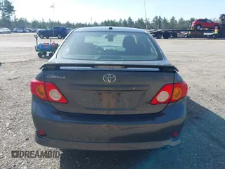 2010 Toyota Corolla z VIN 2T1BU4EE0AC489631, wystawiony jako IAAI lot #42139875 z przebiegiem 257 005 mil mil oraz . Historia ofert i sprzedaży dostępna na DreamBid. Obrazek 16.