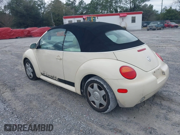 2004 Volkswagen Beetle with VIN 3VWCM21Y64M306721, listed as a IAAI auction lot 41611494 with 183,434 mi miles and . Bid and sale history available at DreamBid. Image 3.