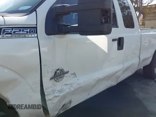 2012 Ford F-250 XLT with VIN 1FT7X2AT8CEB40321, listed as a IAAI auction lot 42170071 with 282,492 mi miles and . Bid and sale history available at DreamBid. Image 6.