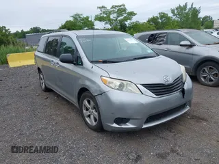 2011 Toyota Sienna LE AAS with VIN 5TDKK3DC6BS072605, listed as a IAAI auction lot 42616755 with 95,968 mi miles and . Bid and sale history available at DreamBid. Image 1.