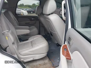 2007 Chevrolet Tahoe LTZ with VIN 1GNFK13007J149042, listed as a IAAI auction lot 42593189 with 216,791 mi miles and . Bid and sale history available at DreamBid. Image 8.
