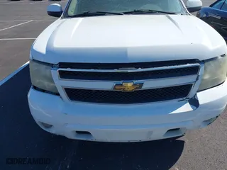 2007 Chevrolet Avalanche LTZ with VIN 3GNEC12J47G173400, listed as a IAAI auction lot 42027376 with 1 mi miles. Bid and sale history available at carsss.com. Image 6.