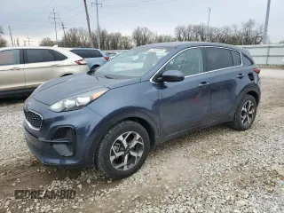 2021 Kia Sportage LX with VIN KNDPM3ACXM7913567, listed as a Copart auction lot 52440325 with 25,927 mi miles and Salvage Title. Bid and sale history available at carsss.com. Image 1.