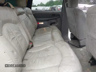 2003 Chevrolet Tahoe LS z VIN 1GNEK13T73J244424, wystawiony jako IAAI lot #42284777 z przebiegiem 233 833 mil mil oraz . Historia ofert i sprzedaży dostępna na DreamBid. Obrazek 8.