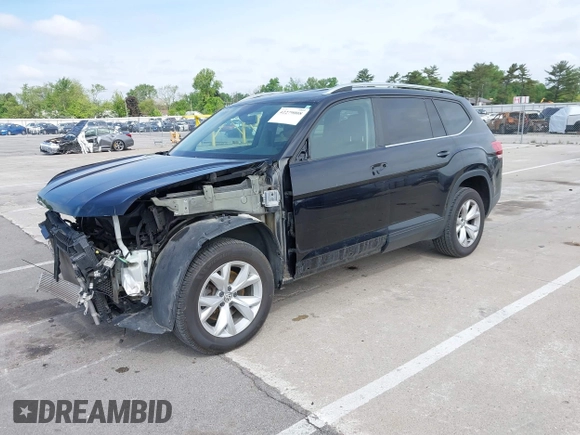2018 Volkswagen Atlas SE with VIN 1V2CR2CA7JC535473, listed as a IAAI auction lot 42279008 with 88,409 mi miles and . Bid and sale history available at DreamBid. Image 2.