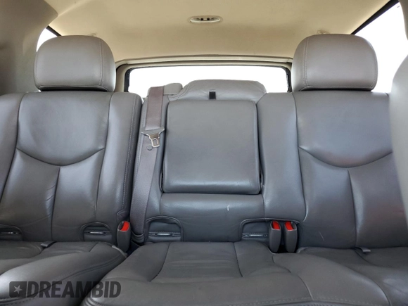 2005 Chevrolet Tahoe Z71 with VIN 1GNEC13T75R266344, listed as a Copart auction lot 62756385 with 88,734 mi miles and Clean title. Bid and sale history available at DreamBid. Image 10.