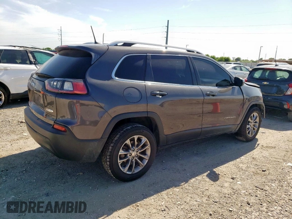 2019 Jeep Cherokee Altitude with VIN 1C4PJLLB3KD184565, listed as a Copart auction lot 58046345 with 91,618 mi miles and Salvage title. Bid and sale history available at DreamBid. Image 3.