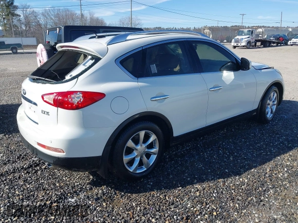 2008 Infiniti EX Journey z VIN JNKAJ09E78M305059, wystawiony jako IAAI lot #41537952 z przebiegiem Nie podano mil oraz . Historia ofert i sprzedaży dostępna na DreamBid. Obrazek 4.