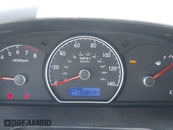 2009 Hyundai Elantra GLS z VIN KMHDU46D89U716718, wystawiony jako IAAI lot #42282841 z przebiegiem 130 843 mil mil oraz . Historia ofert i sprzedaży dostępna na DreamBid. Obrazek 7.