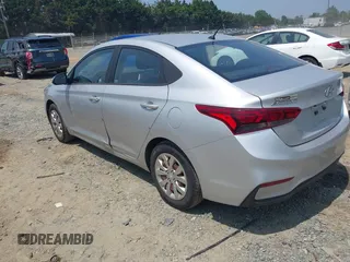 2018 Hyundai Accent SEL z VIN 3KPC24A35JE034306, wystawiony jako IAAI lot #42505216 z przebiegiem 53 999 mil mil oraz . Historia ofert i sprzedaży dostępna na DreamBid. Obrazek 3.