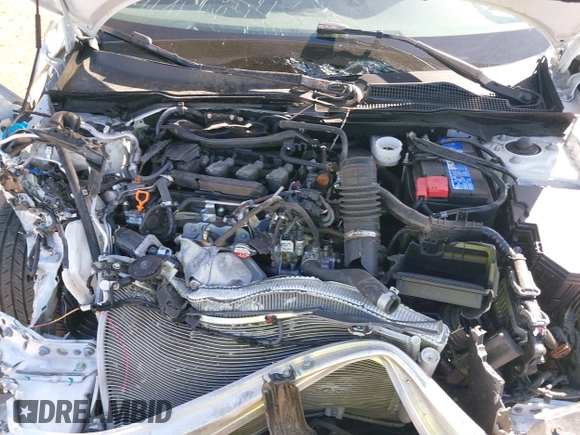 2024 Honda Civic Sport Touring z VIN 19XFL1G84RE029704, wystawiony jako IAAI lot #41659889 z przebiegiem Nie podano mil oraz . Historia ofert i sprzedaży dostępna na DreamBid. Obrazek 10.