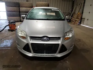 2012 Ford Focus SE with VIN 1FAHP3F26CL127806, listed as a Copart auction lot 50030725 with 100,214 mi miles and Clean Title. Bid and sale history available at carsss.com. Image 5.