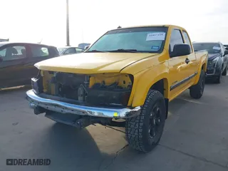 2004 Chevrolet Colorado LS Z85 with VIN 1GCDT196148160045, listed as a IAAI auction lot 41817439 with 178,906 mi miles. Bid and sale history available at carsss.com. Image 2.