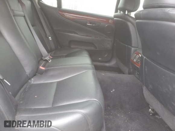 2012 Lexus LS 460 L z VIN JTHDL5EF6C5004160, wystawiony jako Copart lot #43017625 z przebiegiem 132 874 mil mil oraz Szkoda całkowita • Salvage title. Historia ofert i sprzedaży dostępna na DreamBid. Obrazek 10.