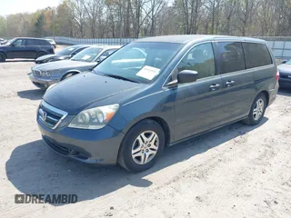2006 Honda Odyssey LX with VIN 5FNRL38276B074855, listed as a IAAI auction lot 41914975 with 245,881 mi miles. Bid and sale history available at carsss.com. Image 2.