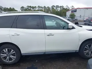 2018 Nissan Pathfinder S with VIN 5N1DR2MM1JC647499, listed as a IAAI auction lot 40788233 with 155,691 mi miles. Bid and sale history available at carsss.com. Image 13.