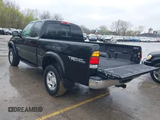 2000 Toyota Tundra Limited with VIN 5TBBT481XYS093180, listed as a IAAI auction lot 41949428 with 317,841 mi miles and . Bid and sale history available at DreamBid. Image 3.