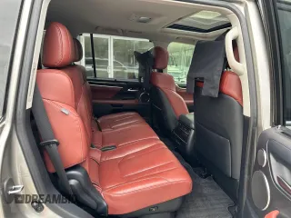 2017 Lexus LX with VIN JTJHY7AX9H4229956, listed as a Copart auction lot 80687684 with 156,192 mi miles and Clean Title. Bid and sale history available at carsss.com. Image 6.