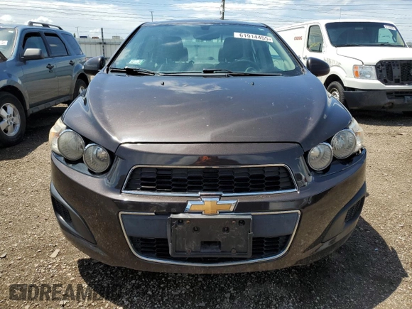 2014 Chevrolet Sonic LS with VIN 1G1JA5SH1E4241785, listed as a Copart auction lot 61914455 with 95,014 mi miles and Clean title. Bid and sale history available at DreamBid. Image 5.
