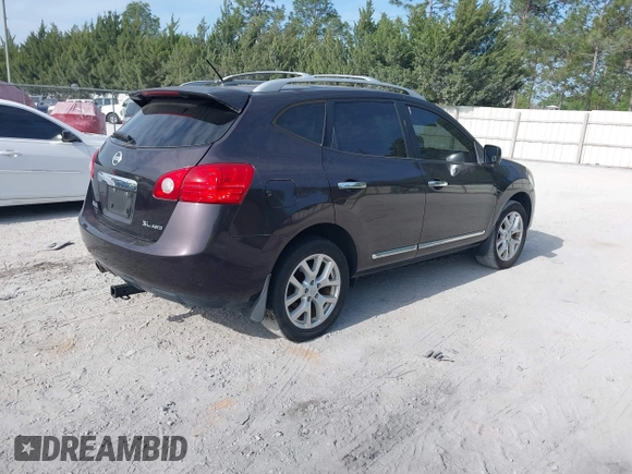 2012 Nissan Rogue S z VIN JN8AS5MV2CW383964, wystawiony jako IAAI lot #42091108 z przebiegiem 158 248 mil mil oraz . Historia ofert i sprzedaży dostępna na DreamBid. Obrazek 4.