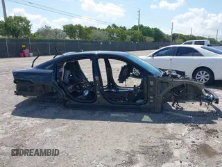 2019 Dodge Charger Scat Pack with VIN 2C3CDXGJ0KH635697, listed as a IAAI auction lot 41924121 with Not Provided miles and . Bid and sale history available at DreamBid. Image 12.