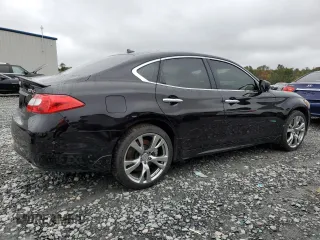 2013 Infiniti M37 with VIN JN1BY1AR7DM602898, listed as a Copart auction lot 79748604 with 247,068 mi miles and Salvage Title. Bid and sale history available at carsss.com. Image 3.