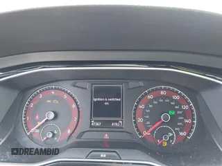 2021 Volkswagen Jetta S z VIN 3VWC57BU7MM013061, wystawiony jako IAAI lot #42148885 z przebiegiem 47 367 mil mil oraz . Historia ofert i sprzedaży dostępna na DreamBid. Obrazek 7.
