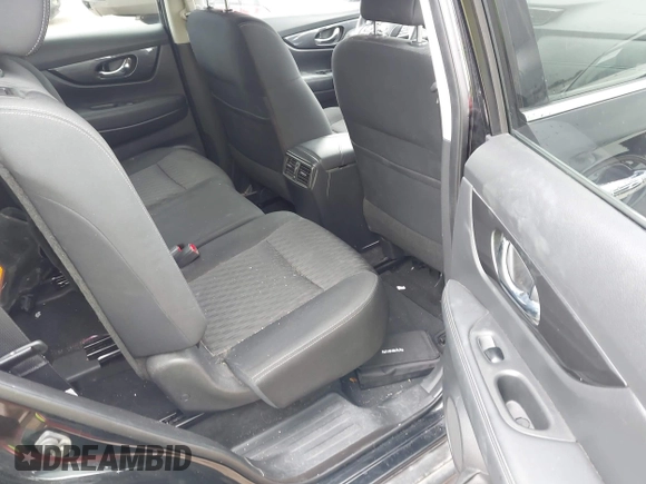 2019 Nissan Rogue SV with VIN KNMAT2MT0KP532404, listed as a IAAI auction lot 42625619 with 111,408 mi miles and . Bid and sale history available at DreamBid. Image 8.
