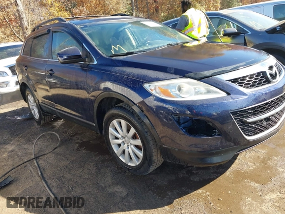 2010 Mazda CX-9 Sport with VIN JM3TB3MV3A0202032, listed as a IAAI auction lot 40699682 with 175,745 mi miles and . Bid and sale history available at carsss.com. Image 1.
