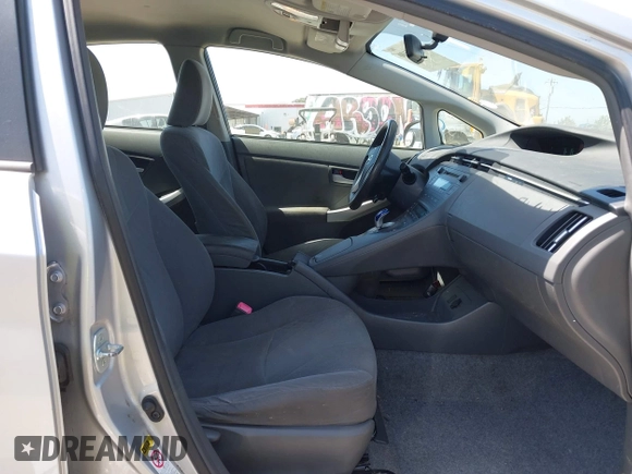 2010 Toyota Prius II with VIN JTDKN3DU1A1094572, listed as a IAAI auction lot 42089100 with 249,980 mi miles. Bid and sale history available at carsss.com. Image 5.