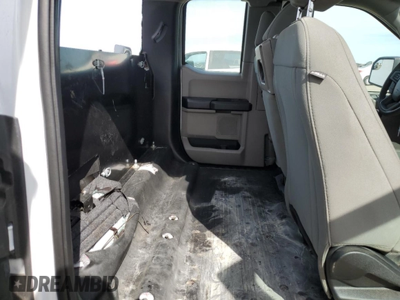 2018 Ford F-150 XL with VIN 1FTEX1CB8JKD59638, listed as a Copart auction lot 47296195 with 162,040 mi miles and Salvage title. Bid and sale history available at DreamBid. Image 10.