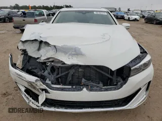 2021 BMW 7 Series 740i with VIN WBA7T2C09MCG32688, listed as a Copart auction lot 88122315 with 30,668 mi miles and Salvage title. Bid and sale history available at DreamBid. Image 5.