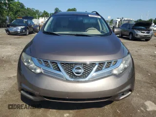 2014 Nissan Murano SV z VIN JN8AZ1MU1EW413485, wystawiony jako Copart lot #60904105 z przebiegiem 139 821 mil mil oraz Czysty tytuł • Clean title. Historia ofert i sprzedaży dostępna na DreamBid. Obrazek 5.
