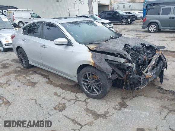 2013 Nissan Altima SV with VIN 1N4BL3APXDN491396, listed as a IAAI auction lot 41916221 with Not Provided miles and . Bid and sale history available at carsss.com. Image 1.