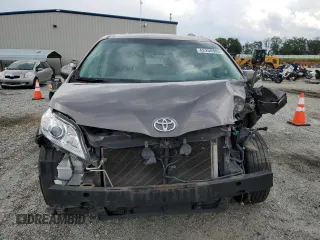 2012 Toyota Sienna XLE AAS with VIN 5TDYK3DC0CS251735, listed as a Copart auction lot 62208805 with 217,504 mi miles and Clean title. Bid and sale history available at DreamBid. Image 5.
