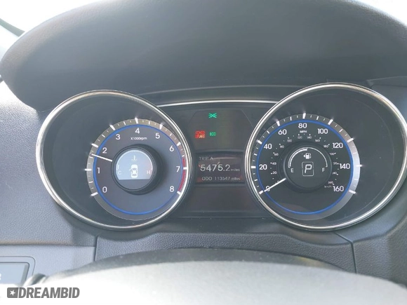 2011 Hyundai Sonata SE with VIN 5NPEC4ABXBH204797, listed as a IAAI auction lot 41655470 with 113,547 mi miles. Bid and sale history available at carsss.com. Image 7.