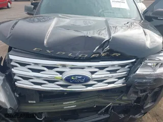2019 Ford Explorer XLT with VIN 1FM5K7DH8KGA63524, listed as a IAAI auction lot 41600580 with 118,243 mi miles. Bid and sale history available at carsss.com. Image 10.