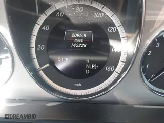 2013 Mercedes-Benz E-Class E 350 Luxury with VIN WDDHF8JB2DA742471, listed as a IAAI auction lot 41691171 with 142,228 mi miles. Bid and sale history available at carsss.com. Image 16.