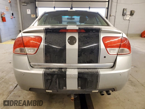 2010 Mercury Milan Hybrid with VIN 3MEDM0L33AR601687, listed as a Copart auction lot 84450914 with 218,398 mi miles and Salvage Title. Bid and sale history available at carsss.com. Image 6.