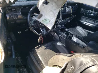 2019 Ford Mustang GT z VIN 1FA6P8CF2K5120723, wystawiony jako Copart lot #57516505 z przebiegiem Nie podano mil oraz Szkody całkowita. Historia ofert i sprzedaży dostępna na DreamBid. Obrazek 8.