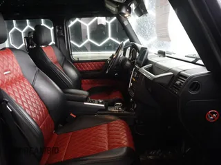 2018 Mercedes-Benz G 63 AMG z VIN WDCYC7DH4JX292399, wystawiony jako Copart lot #50209575 z przebiegiem 73 598 mil mil oraz Szkoda całkowita • Salvage title. Historia ofert i sprzedaży dostępna na DreamBid. Obrazek 5.
