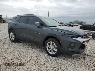 2019 Chevrolet Blazer z VIN 3GNKBDRS0KS682489, wystawiony jako Copart lot #51121105 z przebiegiem 38 549 mil mil oraz Szkoda całkowita • Salvage title. Historia ofert i sprzedaży dostępna na DreamBid. Obrazek 4.