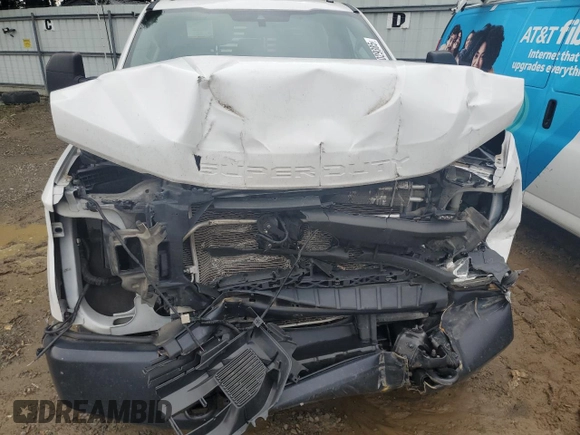 2021 Ford F-350 XL z VIN 1FD8W3HT1MED07876, wystawiony jako Copart lot #61029385 z przebiegiem 62 974 mil mil oraz Szkoda całkowita • Salvage title. Historia ofert i sprzedaży dostępna na DreamBid. Obrazek 11.