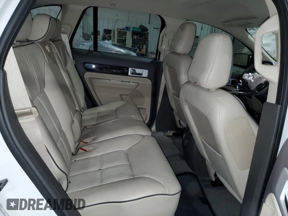 2009 Lincoln MKX with VIN 2LMDU68C99BJ01217, listed as a Copart auction lot 86025114 with Not Provided miles and Salvage Title. Bid and sale history available at DreamBid. Image 11.